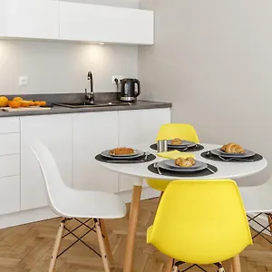  Apartament Central Place Warszawska
