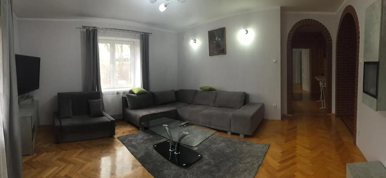 Pensjonat Przy Bloniach Krakow Guest house