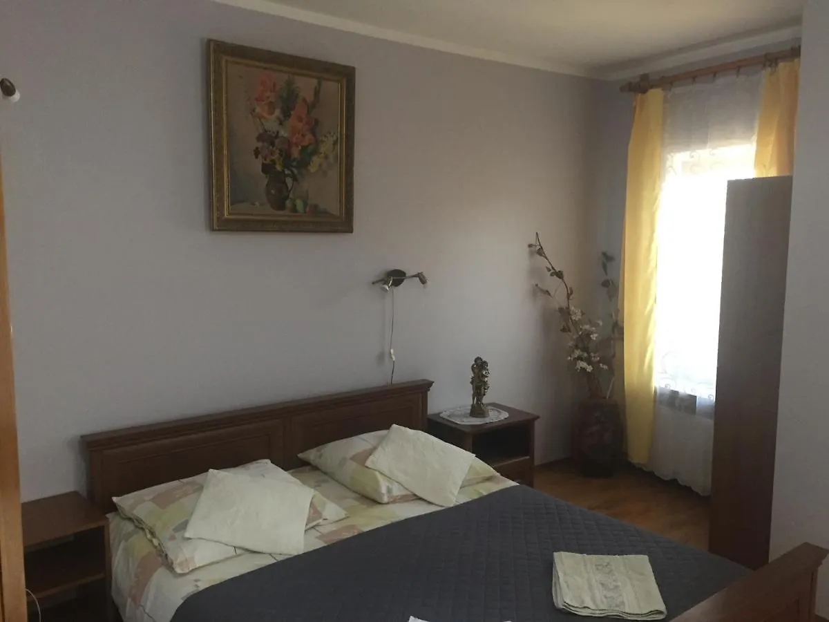 Pensjonat Przy Bloniach Krakow Guest house